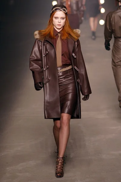 Look 26